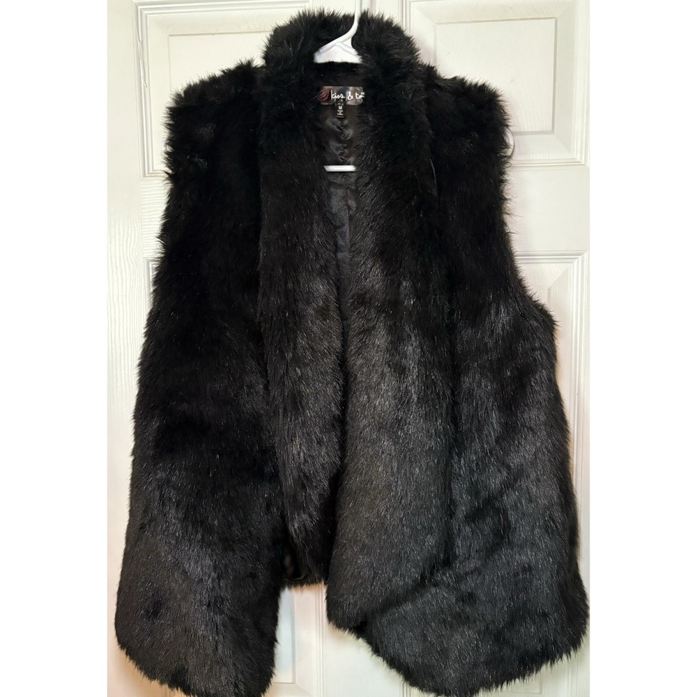 Kiss & Tell Faux Fur Vest Sz Medium Black